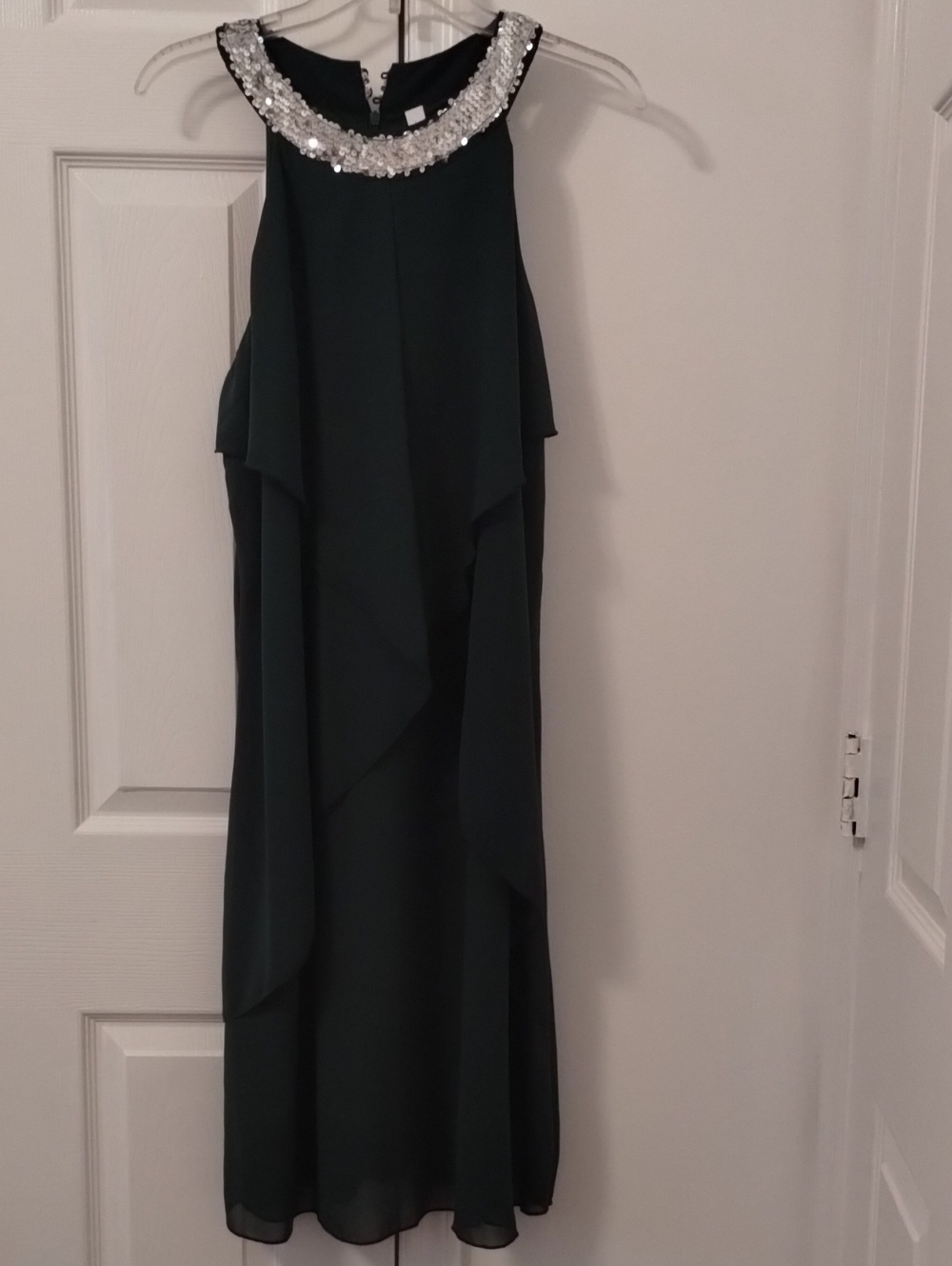 Embellished Neck Dark Green Evening Dress